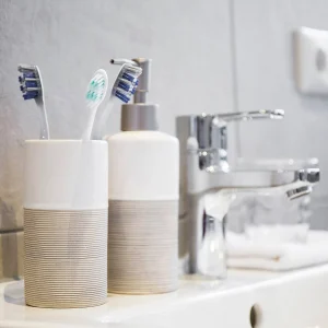 Depot Distributeur De Savon